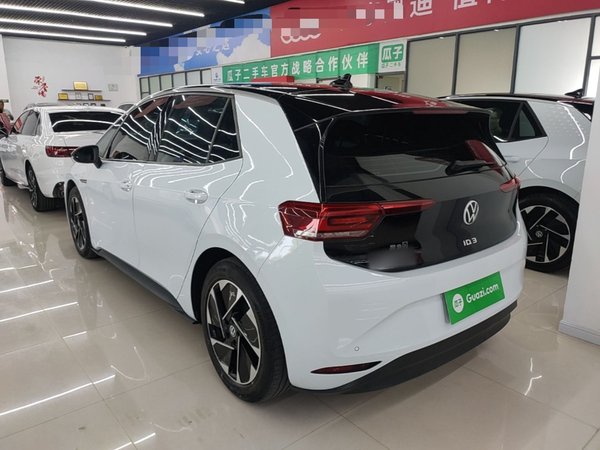 Volkswagen ID.3 2023, 41400 км, за 12955 USD