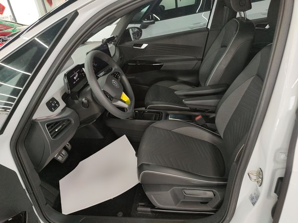 Volkswagen ID.3 2023, 41400 км, за 12955 USD - фото 18