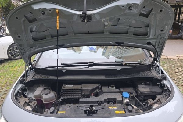 Volkswagen ID.3 2023, 45700 км, за 12939 USD - фото 17