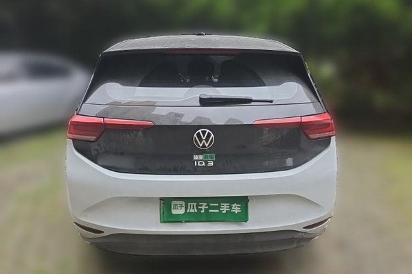 Volkswagen ID.3 2023, 45700 км, за 12939 USD