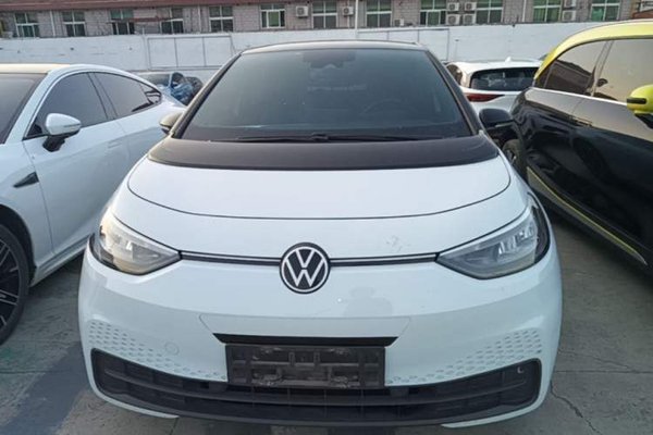 Volkswagen ID.3 2023, 54900 км, за 13516 USD