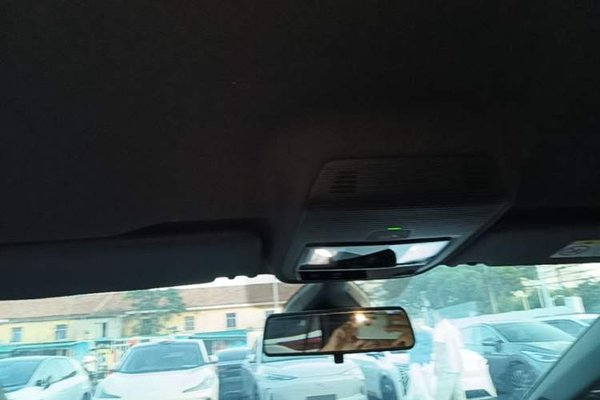 Volkswagen ID.3 2023, 54900 км, за 13516 USD - фото 21