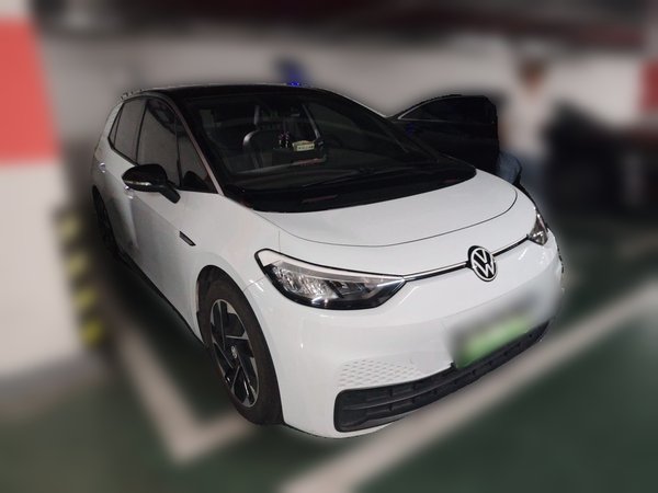 Volkswagen ID.3 2023, 58500 км, за 11424 USD