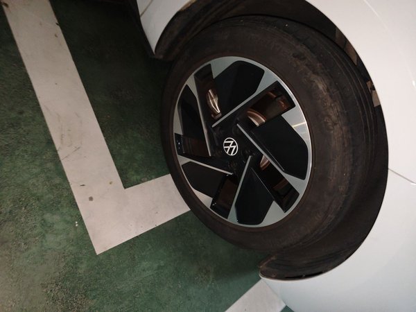 Volkswagen ID.3 2023, 58500 км, за 11424 USD - фото 8