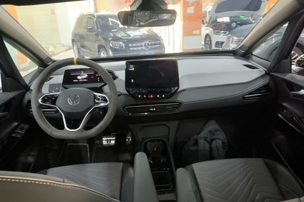 Volkswagen ID.3 2024, 34800 км, за 14023 USD - фото 13