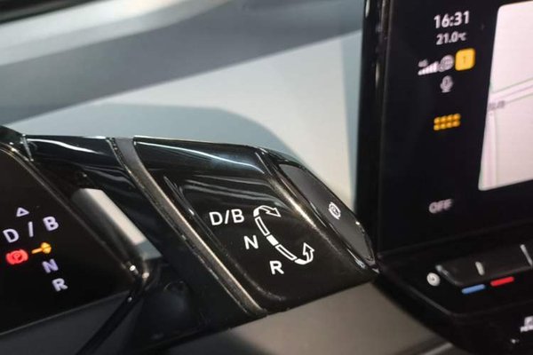Volkswagen ID.3 2024, 34800 км, за 14023 USD - фото 17