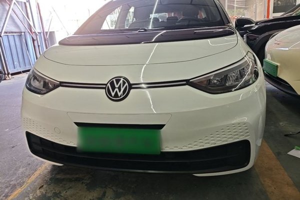 Volkswagen ID.3 2024, 50800 км, за 13490 USD