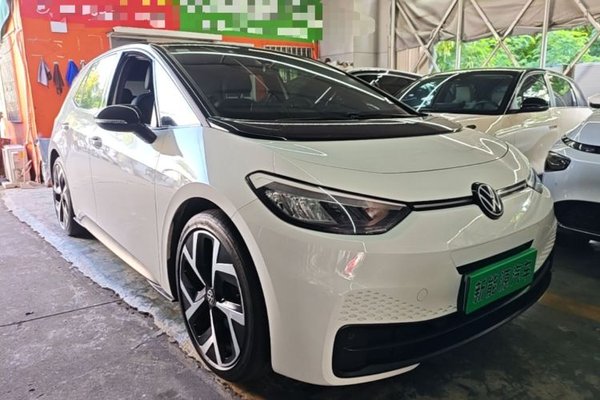 Volkswagen ID.3 2024, 50800 км, за 13490 USD