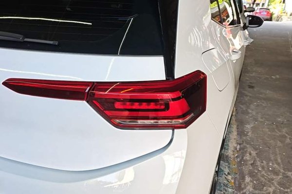 Volkswagen ID.3 2024, 50800 км, за 13490 USD - фото 9