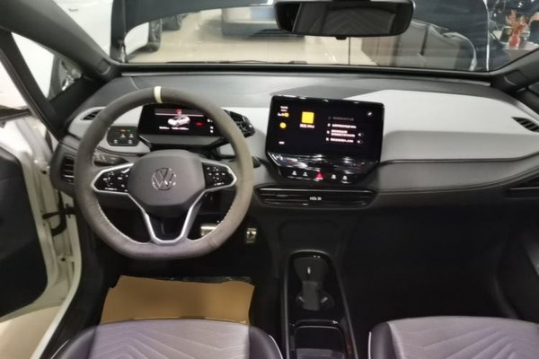 Volkswagen ID.3 2024, 57600 км, за 13298 USD - фото 13