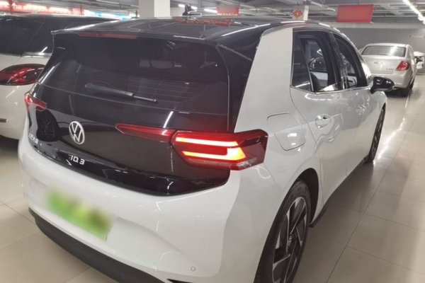 Volkswagen ID.3 2024, 57600 км, за 13298 USD - фото 6