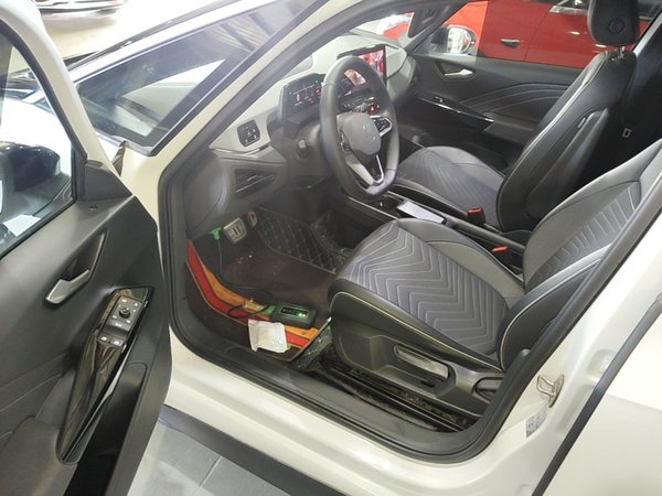 Volkswagen ID.3 2024, 59500 км, за 14156 USD - фото 19