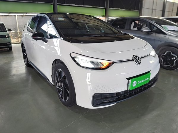 Volkswagen ID.3 2024, 59500 км, за 14156 USD