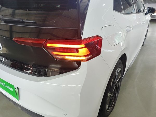 Volkswagen ID.3 2024, 59500 км, за 14156 USD - фото 7