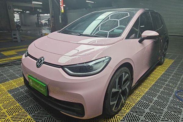 Volkswagen ID.3 · 2025 год