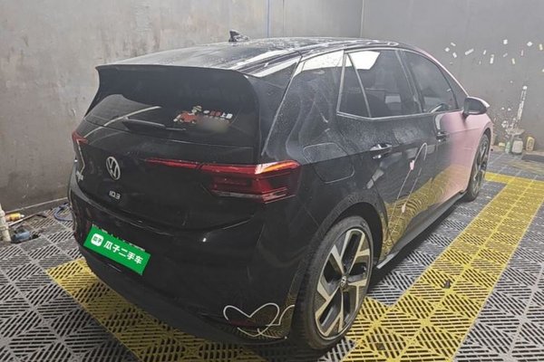 Volkswagen ID.3 2025, 6500 км, за 16367 USD - фото 7