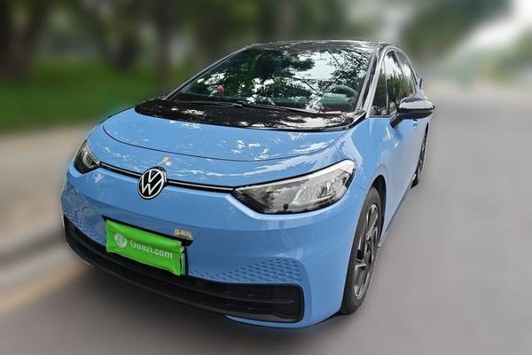 Volkswagen ID.3 · 2025 год
