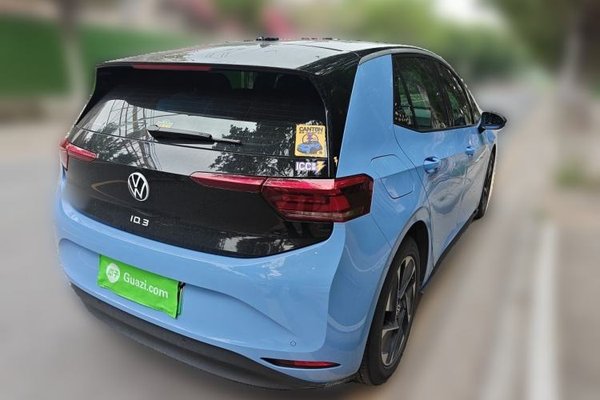 Volkswagen ID.3 2025, 20099 км, за 14643 USD - фото 6