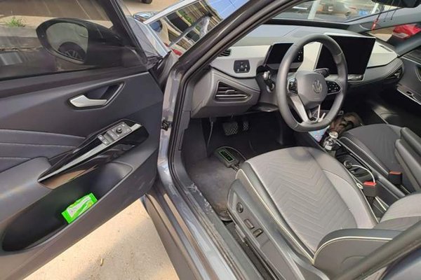 Volkswagen ID.3 2025, 22799 км, за 16810 USD - фото 19