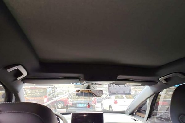 Volkswagen ID.3 2025, 22799 км, за 16810 USD - фото 21