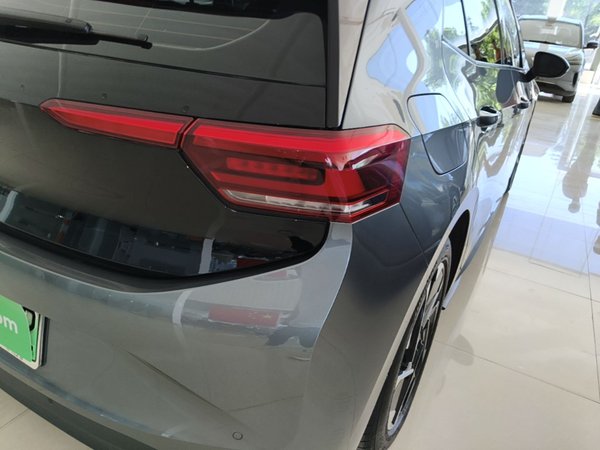 Volkswagen ID.3 2025, 22400 км, за 14817 USD - фото 7