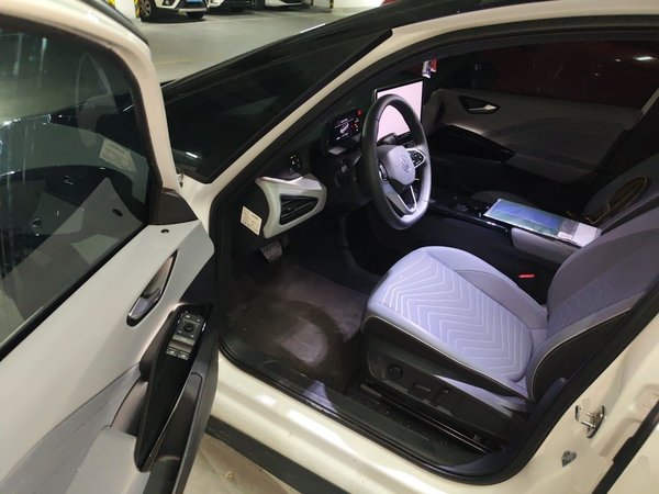 Volkswagen ID.3 2025, 25000 км, за 15104 USD - фото 13