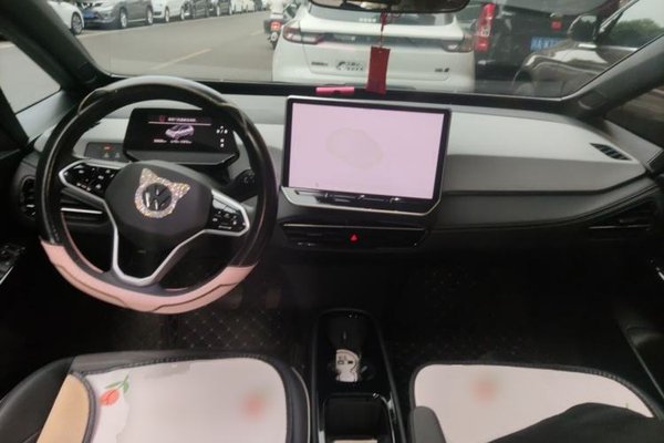 Volkswagen ID.3 2025, 35800 км, за 14449 USD - фото 6