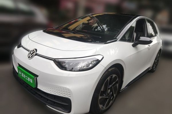 Volkswagen ID.3 · 2025 год