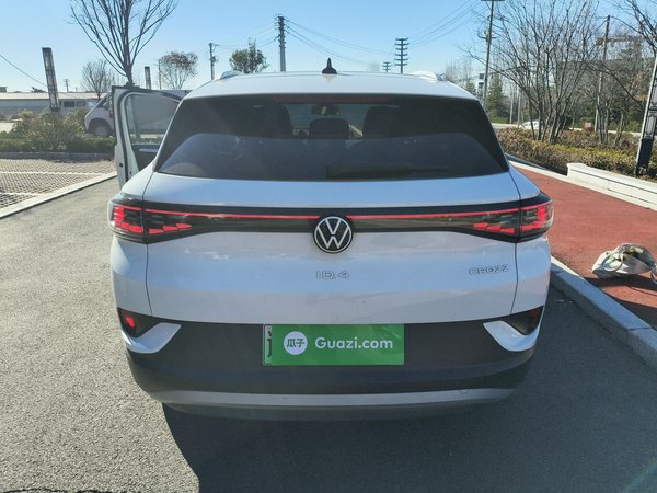 Volkswagen ID.4 Crozz 2022, 69500 км, за 14305 USD