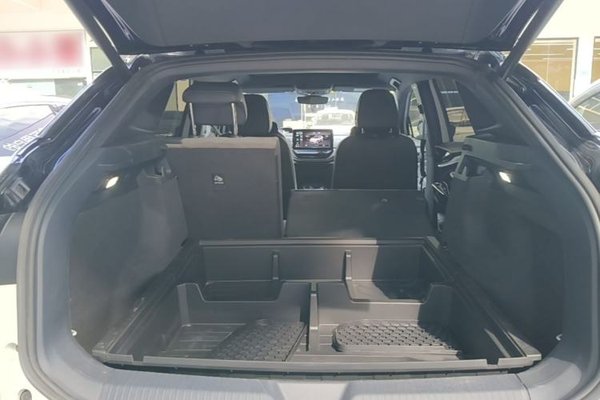 Volkswagen ID.4 CROZZ 2022, 86700 км, за 11743 USD - фото 22