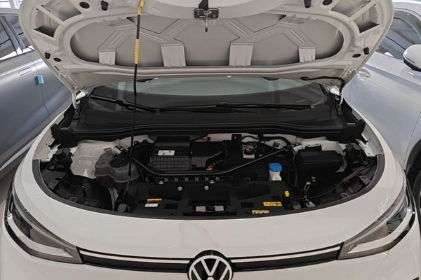 Volkswagen ID.4 CROZZ 2025, 5000 км, за 18054 USD - фото 11