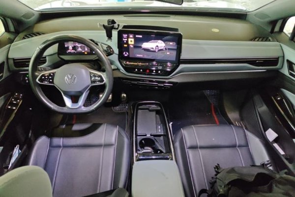 Volkswagen ID.4 X 2023, 79200 км, за 13960 USD - фото 12