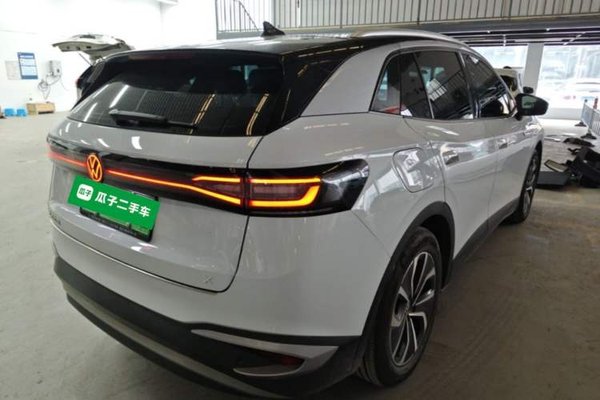 Volkswagen ID.4 X 2023, 79200 км, за 13960 USD - фото 6