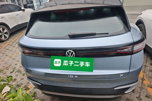 Volkswagen ID.4 X 2025, 14100 км, за 16014 USD