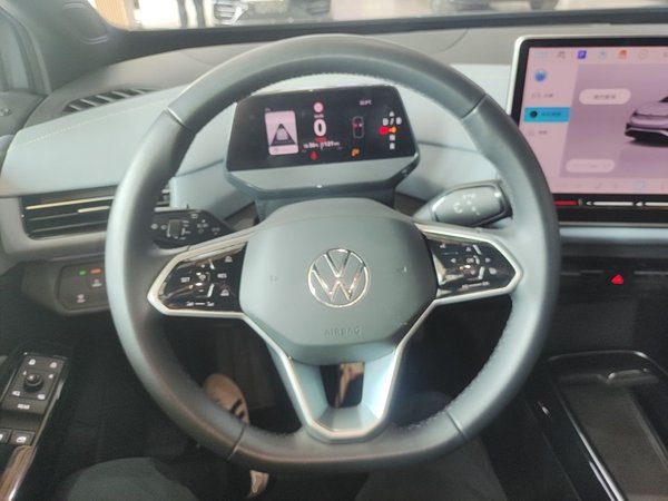 Volkswagen ID.4 X 2025, 17100 км, за 16578 USD - фото 8