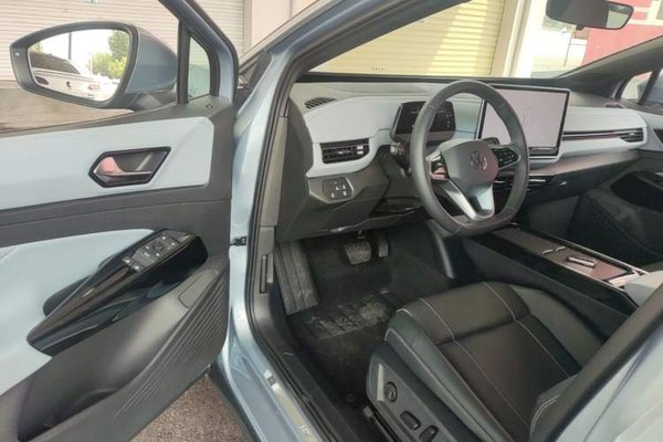 Volkswagen ID.4 X 2025, 21500 км, за 16557 USD - фото 13