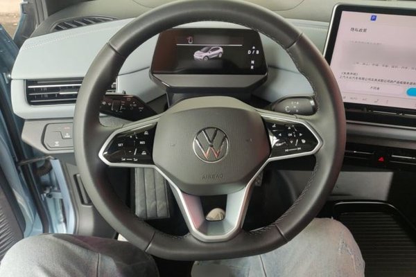 Volkswagen ID.4 X 2025, 21500 км, за 16557 USD - фото 8