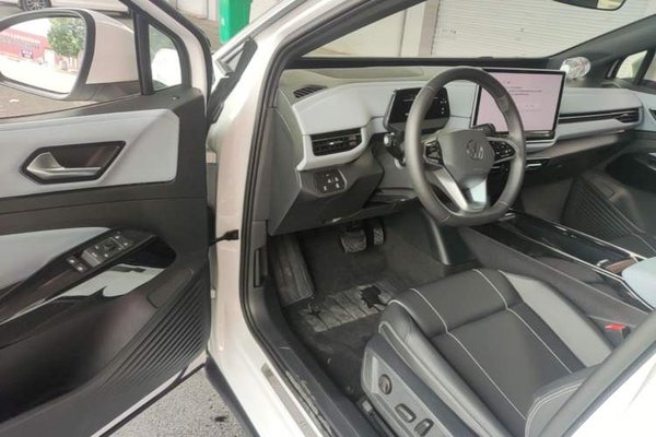 Volkswagen ID.4 X 2025, 20099 км, за 16557 USD - фото 19