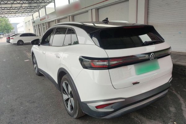 Volkswagen ID.4 X 2025, 20099 км, за 16557 USD