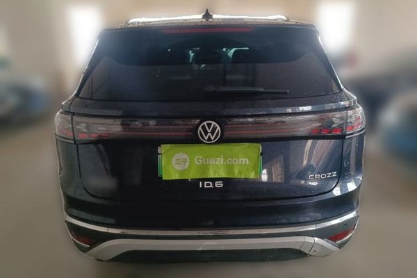 Volkswagen ID.6 CROZZ 2021, 118700 км, за 19236 USD