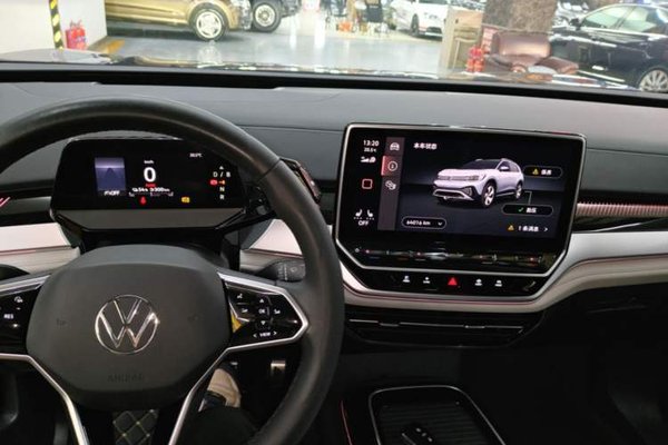 Volkswagen ID.6 CROZZ 2022, 64000 км, за 20986 USD - фото 15