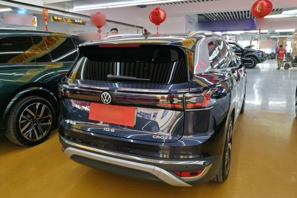 Volkswagen ID.6 CROZZ 2022, 64000 км, за 20986 USD - фото 6