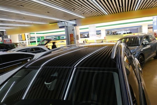 Volkswagen ID.6 CROZZ 2022, 64000 км, за 20986 USD - фото 11