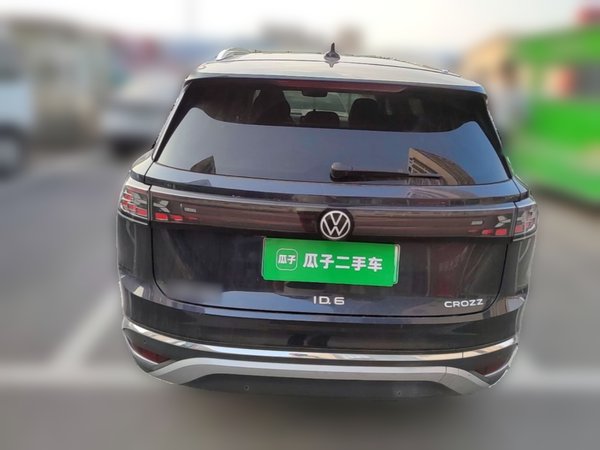 Volkswagen ID.6 CROZZ 2022, 139700 км, за 15255 USD