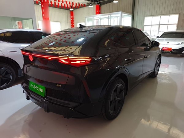Volkswagen ID.UNYX 2024, 8100 км, за 19269 USD - фото 6