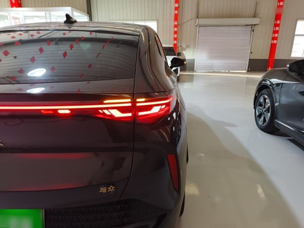 Volkswagen ID.UNYX 2024, 8100 км, за 19269 USD - фото 7