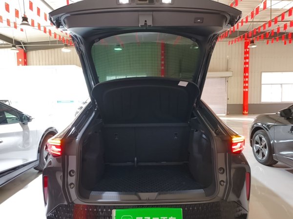 Volkswagen ID.UNYX 2024, 8100 км, за 19269 USD - фото 22