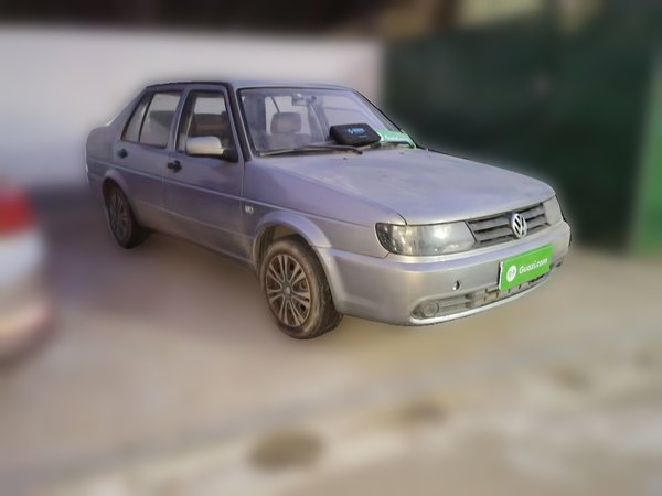 Volkswagen Jetta 2010, 141200 км, за 2533 USD