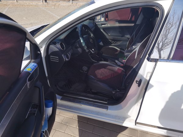 Volkswagen Jetta 2013, 61800 км, за 3734 USD - фото 17