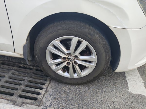 Volkswagen Jetta 2013, 92800 км, за 3044 USD - фото 8